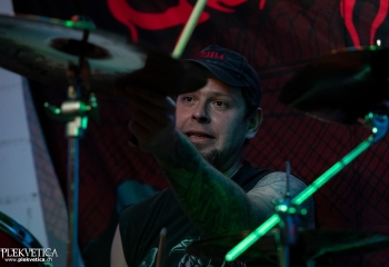 Controsion - Photo by Nati