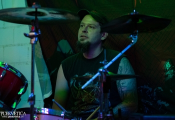 Controsion - Photo by Nati