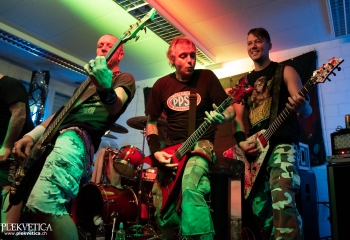 Controsion - Photo by Nati