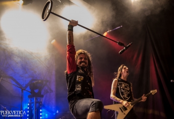 Crisix - Photo by Marc