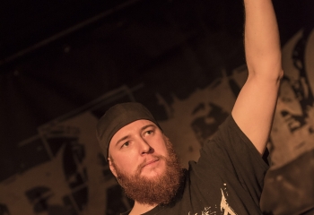 DEFACED - Photo By Dänu