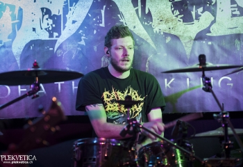 DEFACED - Photo By Dänu