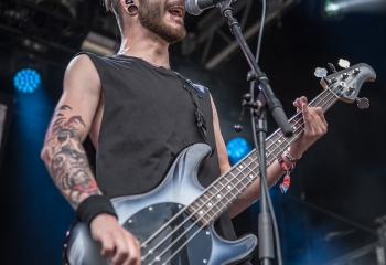 Defender - Photo by Marc