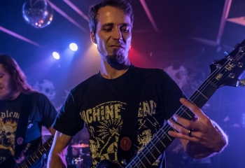 Devils Rage - Photo by Marc