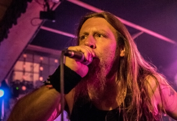 Devils Rage - Photo by Marc