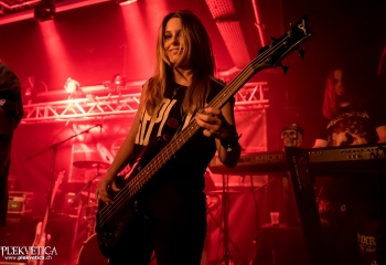 Emerald - Photo by Nati