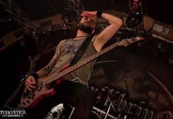 Equilibrium - Photo by Marc