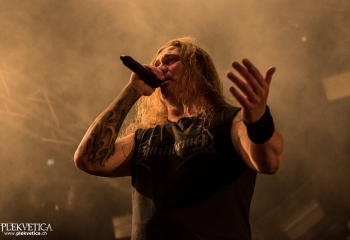 Equilibrium - Photo by Marc