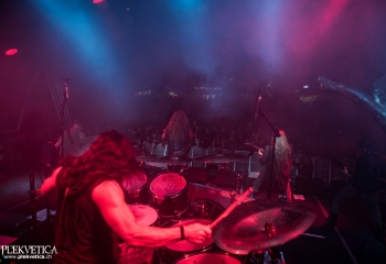 Equilibrium - Photo by Marc