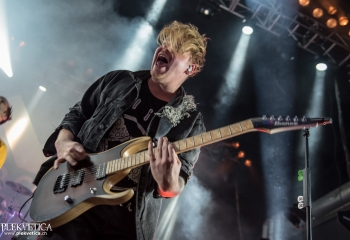 Eskimo Callboy - Photo by Marc