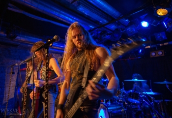 Evil Invaders - Photo by Roli