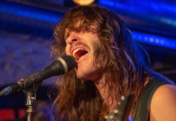 Evil Invaders - Photo by Roli