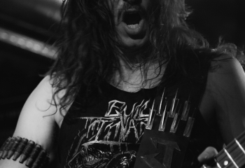 Evil Invaders - Photo by Roli