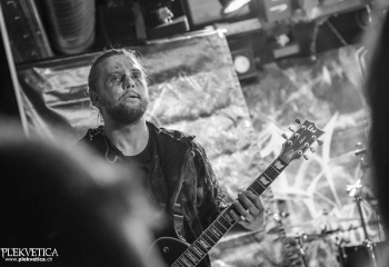 Frozen Gate - Photo By Dänu