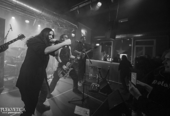 Frozen Gate - Photo By Dänu