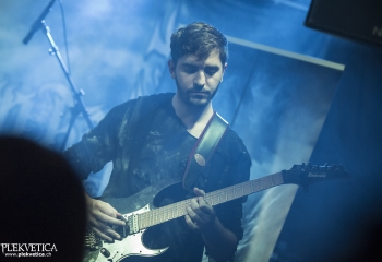 Frozen Gate - Photo By Dänu