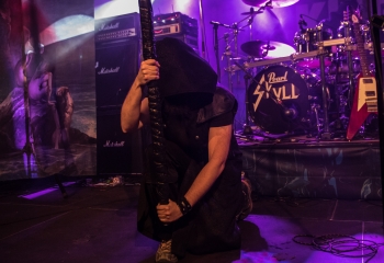 Hammer King - Photo by Marc