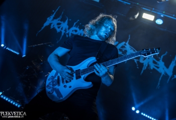 Heaven Shall Burn - Photo by Marc