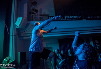 Hellvetica - Photo by Marc