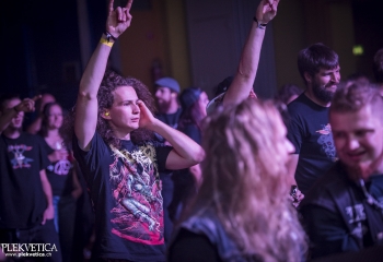 Hellvetica - Photo By Dänu