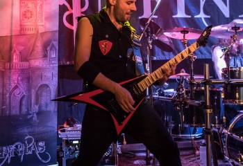 Infinitas - Photo by Marc