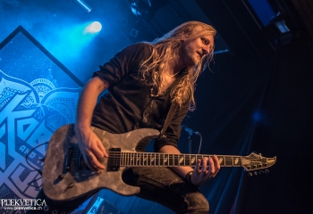 Kobra and the Lotus - Photo by Marc