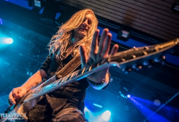 Kobra and the Lotus - Photo by Marc