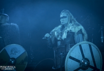 Leaves Eyes - Photo By Dänu