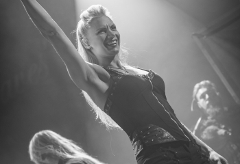 Leaves Eyes - Photo By Dänu