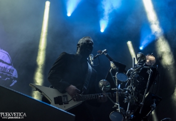 Limp Bizkit - Photo by Marc