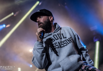 Limp Bizkit - Photo by Marc