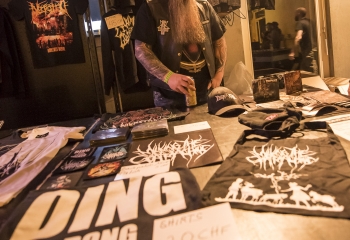 MILKING THE GOATMACHINE - Photo By Dänu