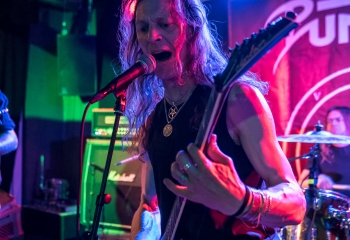 Punish - Photo by Marc