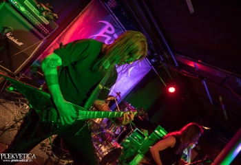 Punish - Photo by Marc