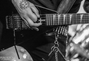 Punish - Photo by Marc