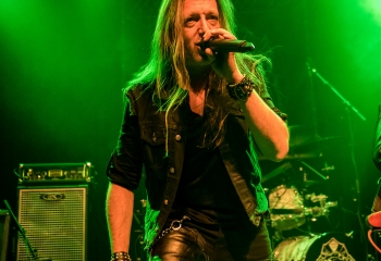 Roadwolf - Photo by Marc