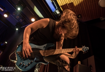 Scarlet Riot - Photo by Marc