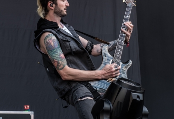 Shinedown -  Photo by Marc