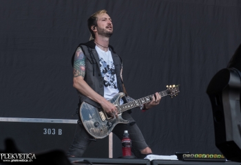 Shinedown -  Photo by Marc