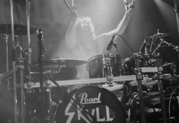 Skull Fist - Photo by Marc