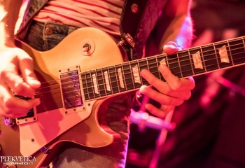 Skull Fist - Photo by Marc