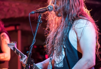 Skull Fist - Photo by Marc