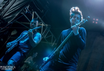 Stick To Your Guns - Photo by Marc