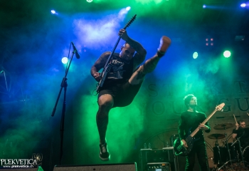 Stick To Your Guns - Photo by Marc