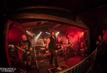 The modern age Slavery - Photo by Marc