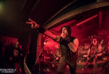 The modern age Slavery - Photo by Marc