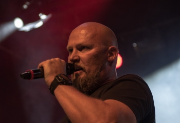 tHOLA - Photo by Marc