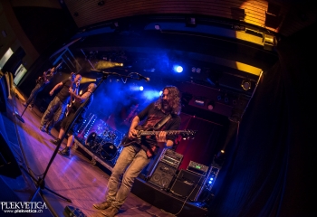 tHOLA - Photo by Marc