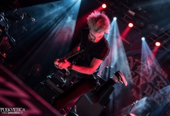 Thousand Below - Photo by Marc