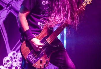 Total Annihilation - Photo By Ariane